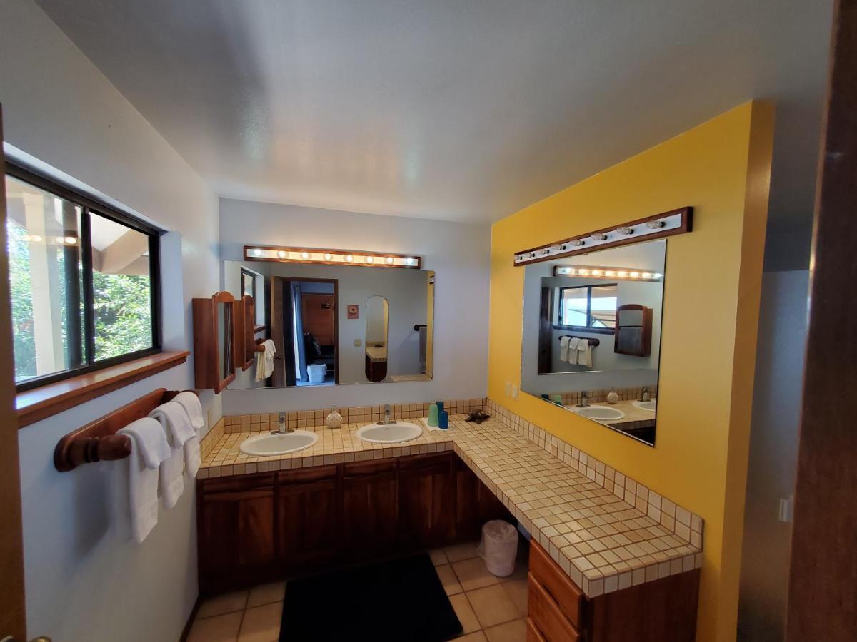 A Beautiful Edge Of The World Bed & Breakfast Captain Cook Exterior photo