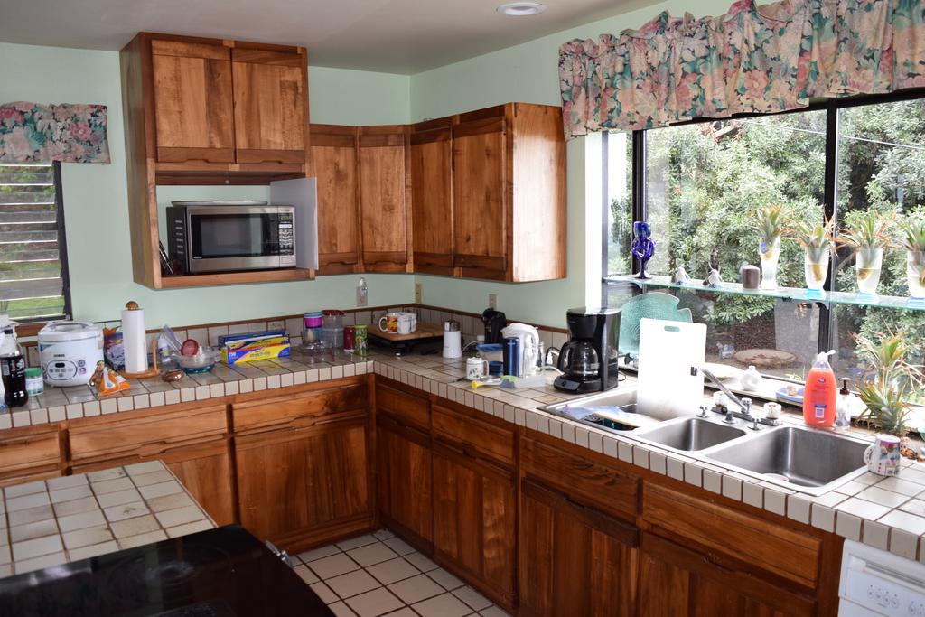 A Beautiful Edge Of The World Bed & Breakfast Captain Cook Exterior photo